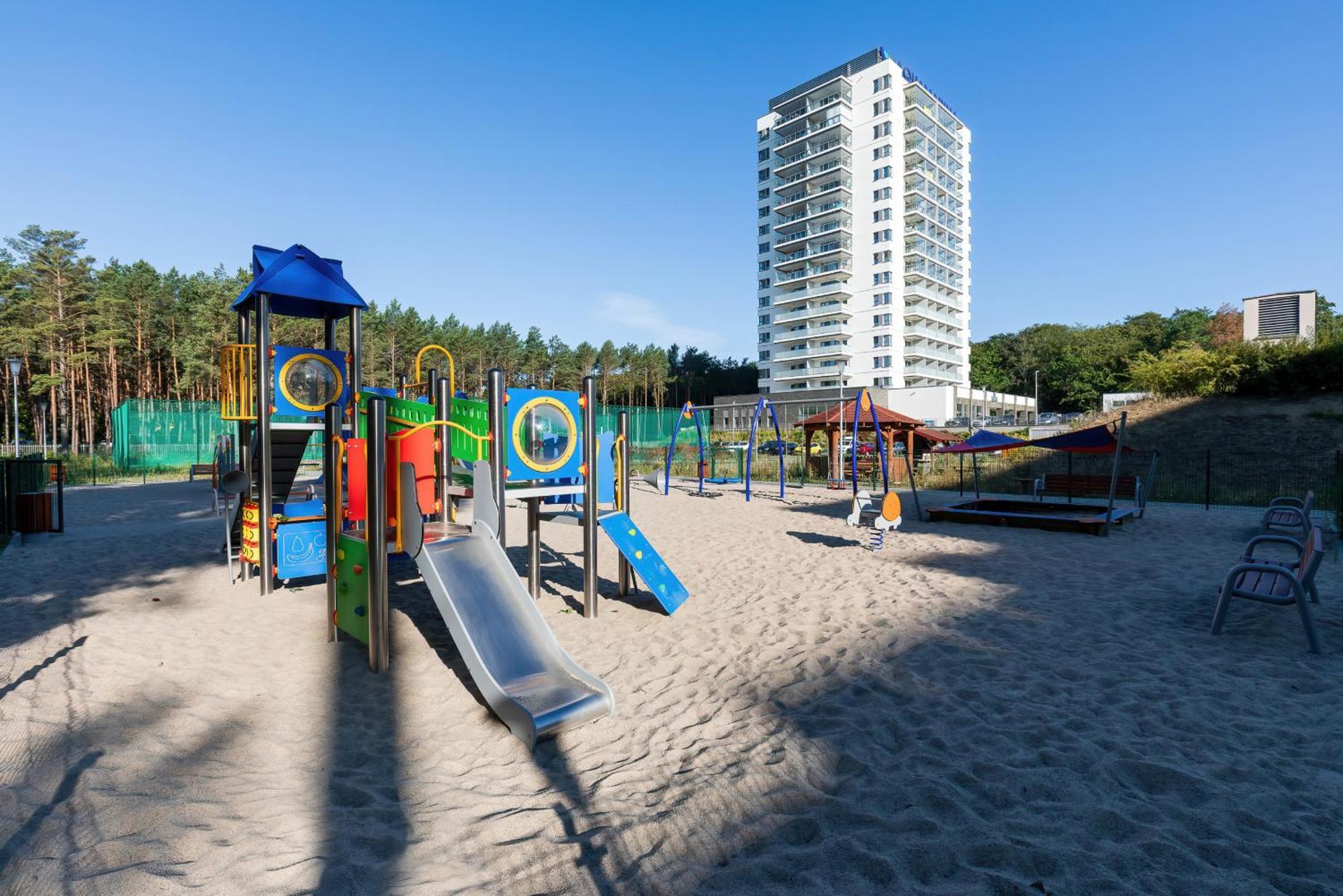 Aquamarina Onyx Miedzyzdroje Z Parkingiem By Rent Like Home Zewnętrze zdjęcie